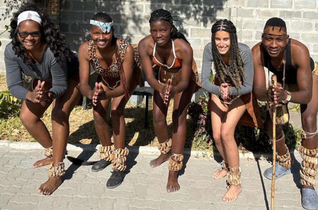 Jayla Homestay Maun Bagian luar foto